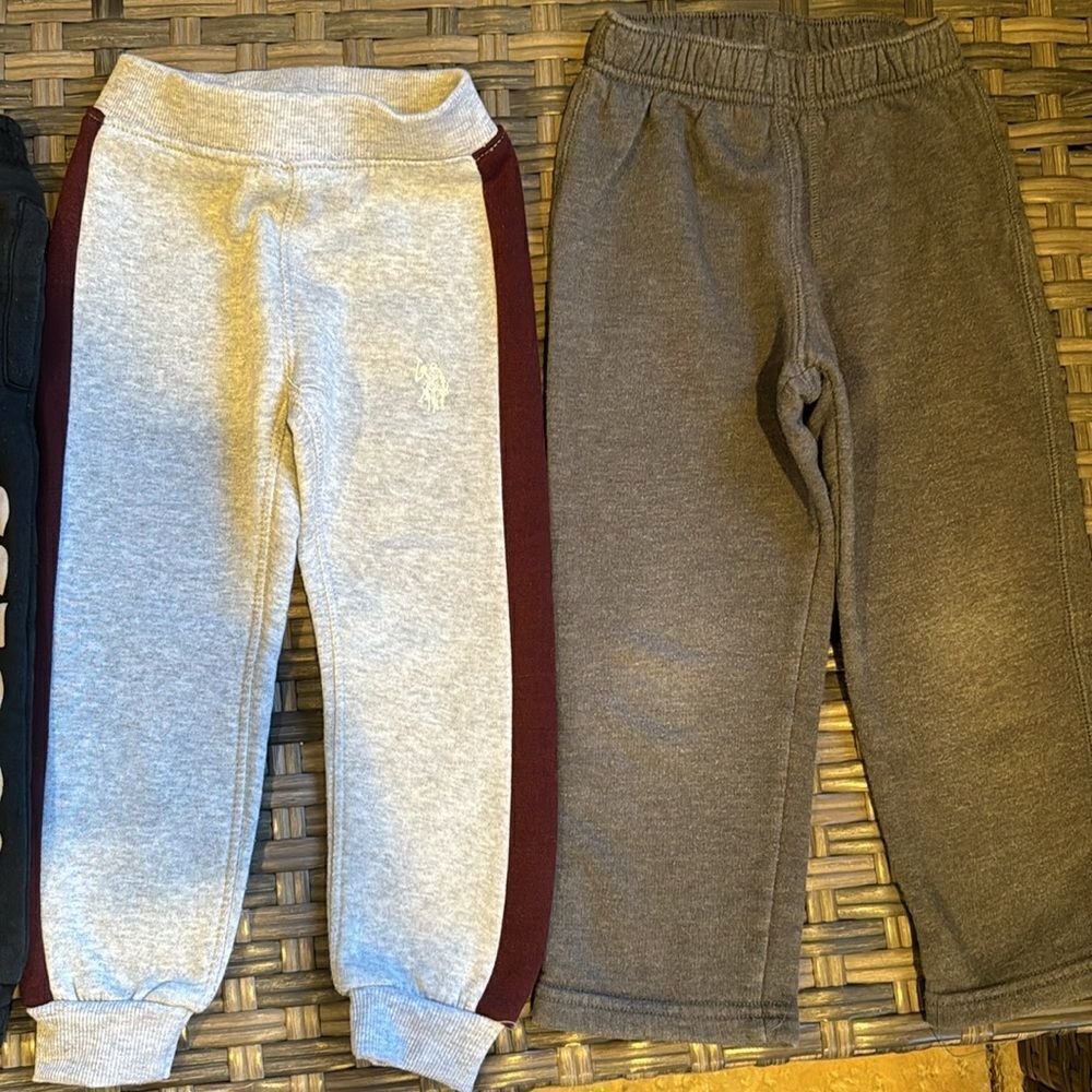 Boy pants bundle 4 - Picture 3 of 10